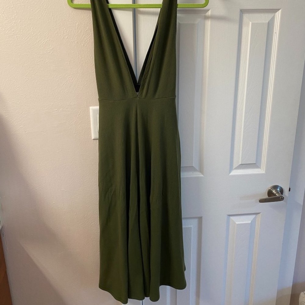 Plunge Neck Sleeveless Reformation Dress